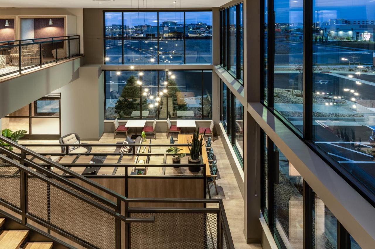 Atwell Suites - Denver Airport Tower Road By Ihg Zewnętrze zdjęcie