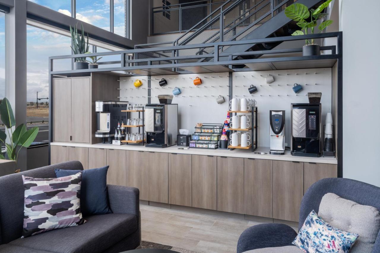 Atwell Suites - Denver Airport Tower Road By Ihg Zewnętrze zdjęcie