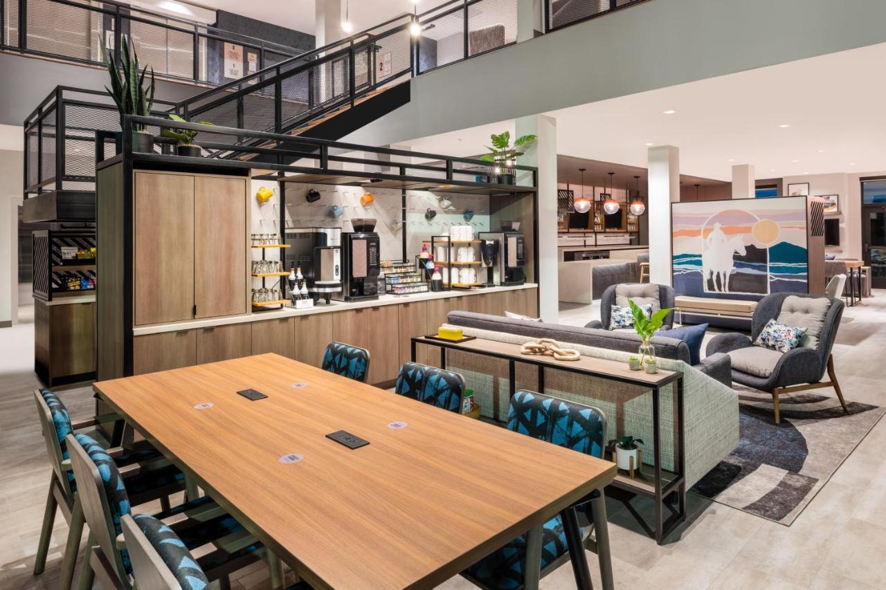 Atwell Suites - Denver Airport Tower Road By Ihg Zewnętrze zdjęcie